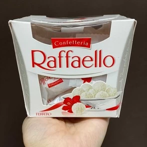 Набор конфет Raffaello 150 гр.