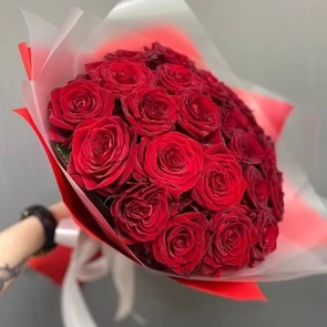 букет из 25 красных роз России