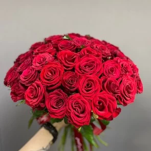 Букет из 51 красной розы России